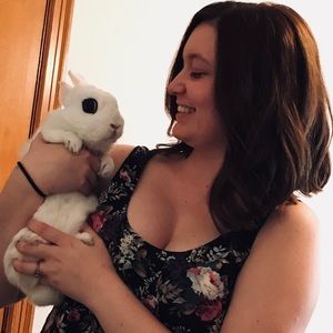 Meet your Posher, Crystal